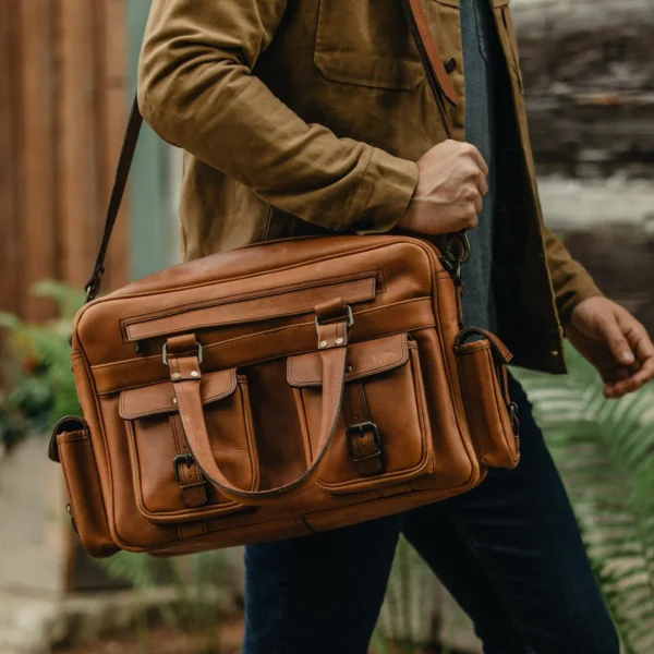 Roosevelt Buffalo Leather Pilot Bag
